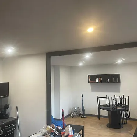 F2 Rue Darcet Appartement